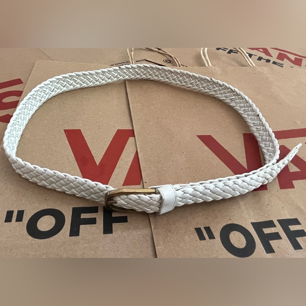 Belt - Picture 2 of 5